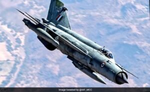 J-7 Fighter Jet – A Reverse-Engineered MiG-21 But With A Chinese Touch